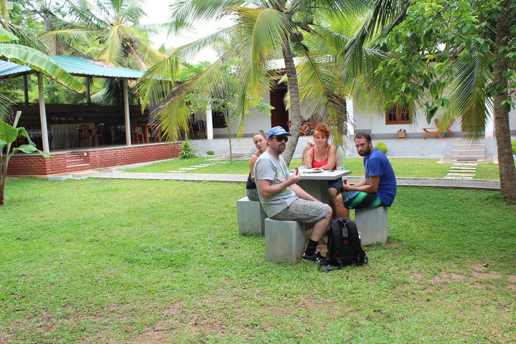 Liyana Holiday Resort Anuradhapura Exterior foto